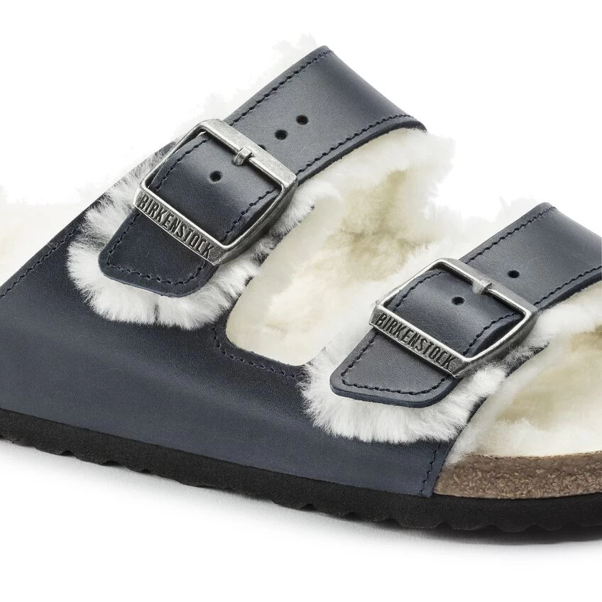 Birkenstock Arizona Shearling Oiled Leather - Image 7